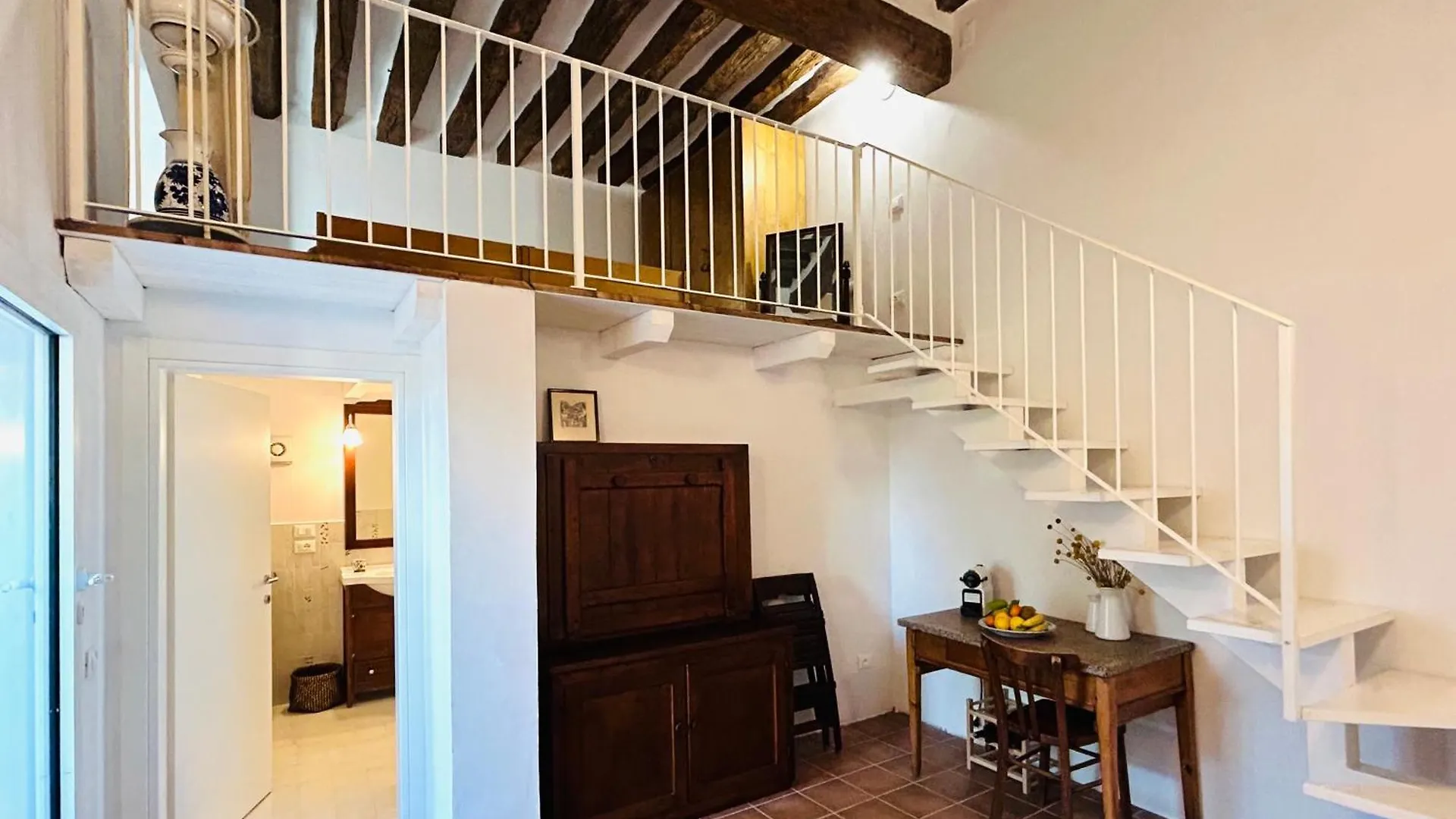 Lumi-House Bed & Breakfast Marzabotto 0*,  Italy
