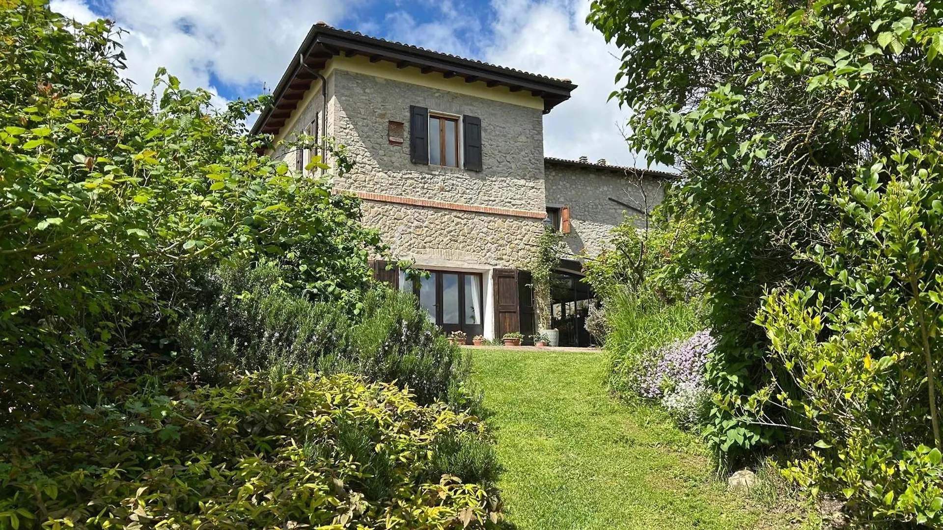 Lumi-House Bed & Breakfast Marzabotto 0*,  Italy